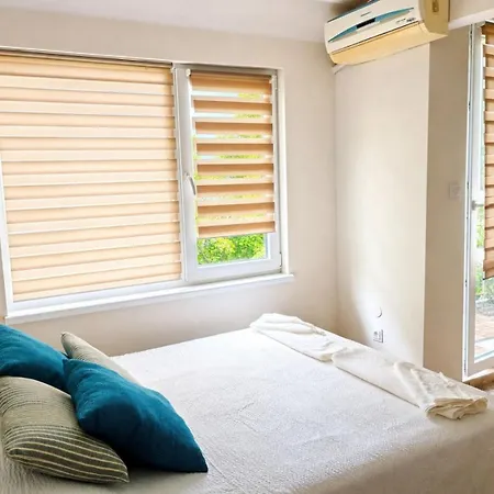 Stylish New Apartment, Location Varna